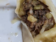 -敖特尔布里亚特美食坊(世纪花苑店)