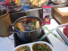 -百品聚旋转火锅(号外店)