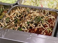 凉拌折耳根-老方桌烂蹄花川菜馆(九龙坡店)