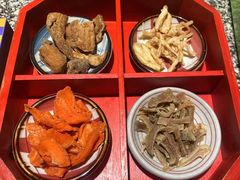-老萍巷莲花血鸭·萍乡地标江西菜(步行街店)