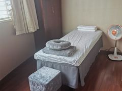 -裕和堂中医推拿艾灸(太古汇臻品店)
