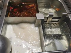 -海底捞火锅(新松江路店)