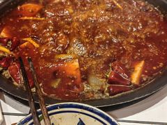 -旧街市鲜货老火锅(大光路店)