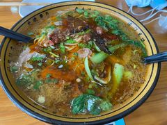 -伊清斋牛肉面(华佗路店)