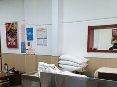 -陈六子全羊馆·烧烤烤羊排(山东理工大店)