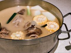 胡椒猪骨煲汤-肥仔文澳门猪骨煲(南京西路店)