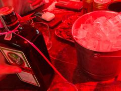 -莹乐迪量贩式KTV(祝桥店)