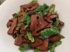 -艳阳天·非遗楚菜(武汉客厅店)