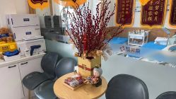 -靓芙泉祛痘.科技美肤连锁