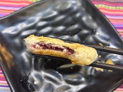 -香巴拉云南餐厅(华莱坞店)