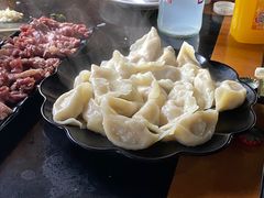 -果松木炭酸菜铜火锅·外婆参鸡汤