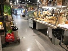 -blt精品超市(杭州城西银泰店)