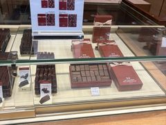 -LA MAISON DU CHOCOLAT(戴高乐机场T 2F店)
