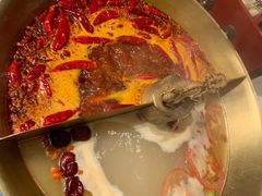 -小龙翻大江文化火锅(宽窄店)