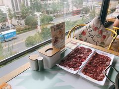-花田煮鲜牛肉火锅(钟楼众汇店)