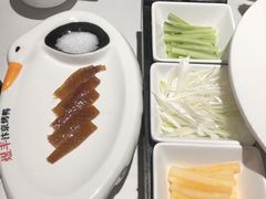 -煜丰汴京烤鸭(福彩路店)