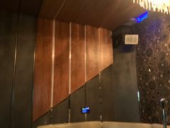 -K+全国连锁KTV(绿地缤纷天地店)