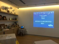 -慢脚印孕产中心(园区国金店)