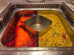 牛油拼酸菜-串一火锅(赛格国际购物中心店)