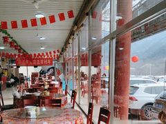 -何适山庄·团餐住宿(水长城P2停车场店)