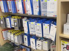 -修卜凡二手严选店·手机维修·回收租赁(川沙地铁站店)