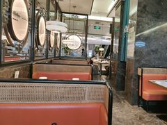 -新白鹿餐厅(金鹰新街口店)