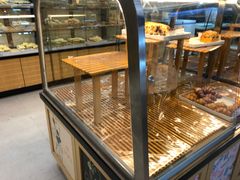 面包甜点陈列柜-长发西饼(临顿路店)