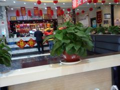 大堂-红蜡烛•瓦罐粥家常菜•夜宵(中山路店)