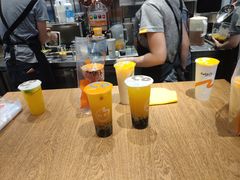-CoCo都可(湖滨银泰店B区店)