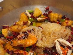 -七欣天香辣蟹火锅(闵行浦江欢乐颂店)