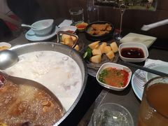 -捞王锅物料理(上海世茂广场店)