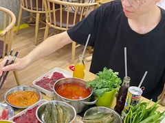 -杨老板·海鲜集市火锅·鲜切牛肉(中防万宝店)