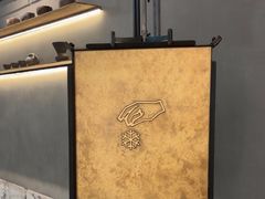 -喜茶(深圳万象城黑金店)