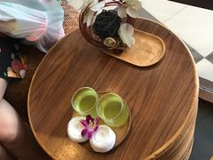 -Let’s Relax Spa(Siam Square One)