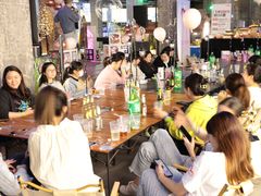 -上海大学附属上海和平眼科医院