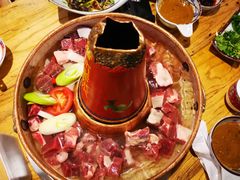 苏尼特冰煮羊-毛辣果·贵州红酸汤牛肉火锅(西单店)