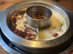 -佬土鹅肠火锅(解放路店)