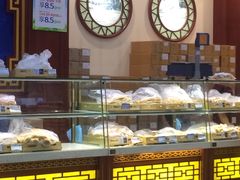面包甜点陈列柜-老鼎丰(靖宇街总店)
