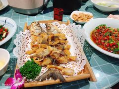 -不二舟食府(车站南路店)