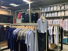 -上品折扣(回龙观店)