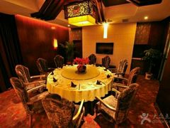 -陕西华浮宫酒店(未央湖公园店)