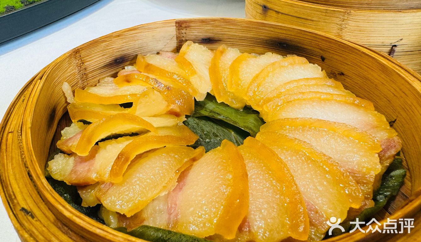 何公祚欢非遗传承，卢公永良楚菜栋梁，团团圆圆和和美美蒸蒸日上
