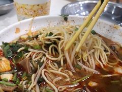 -汪胖子襄阳牛肉面(华丰路店)
