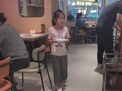 -宴全牛粤来越牛潮汕鲜牛肉火锅(海州万达广场店)