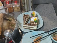 -金滏山烤肉·海鲜·火锅自助餐厅(襄阳万达店)