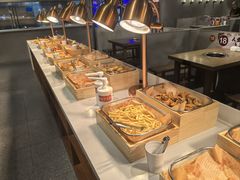 -言玖鲜火锅串串披萨自助(益田假日店)