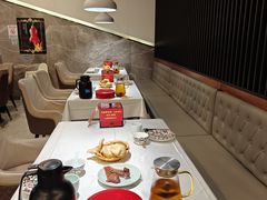 餐具摆设-味+新京宴·烤鸭·北京菜(创意谷店)