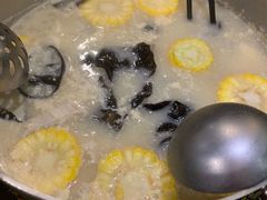 -捞王锅物料理(上海世茂广场店)