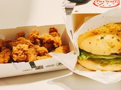 -必胜客(松雷店)