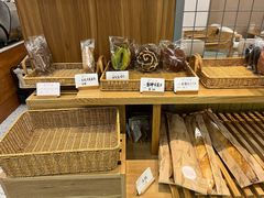 -提亚烘焙·手作面包·生日蛋糕(七星店)